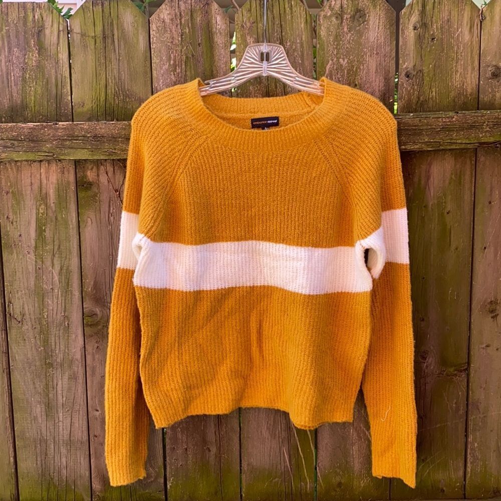 Ambiance Apparelâsweater sz. S